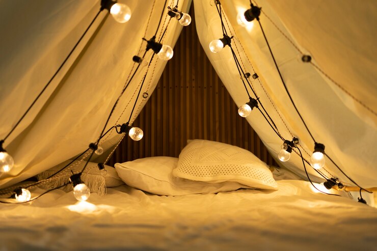 how-fairy-lights-can-transform-your-bedroom-into-a-cozy-sleep-sanctuary
